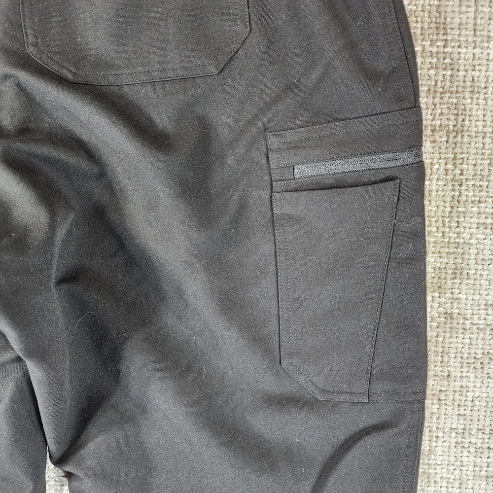 FIGS Technical Collection Cargo Scrub Pants Mens LT Tall 34x32.5 Black EUC